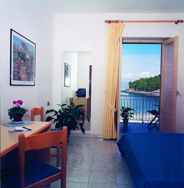 Hotel Settebello マラテーア 部屋 写真